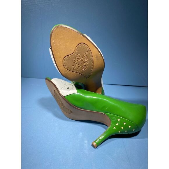 Womens Shoes High Heels White Green Embroidered 8 NAUGHTY MONKEY - Picture 1 of 7